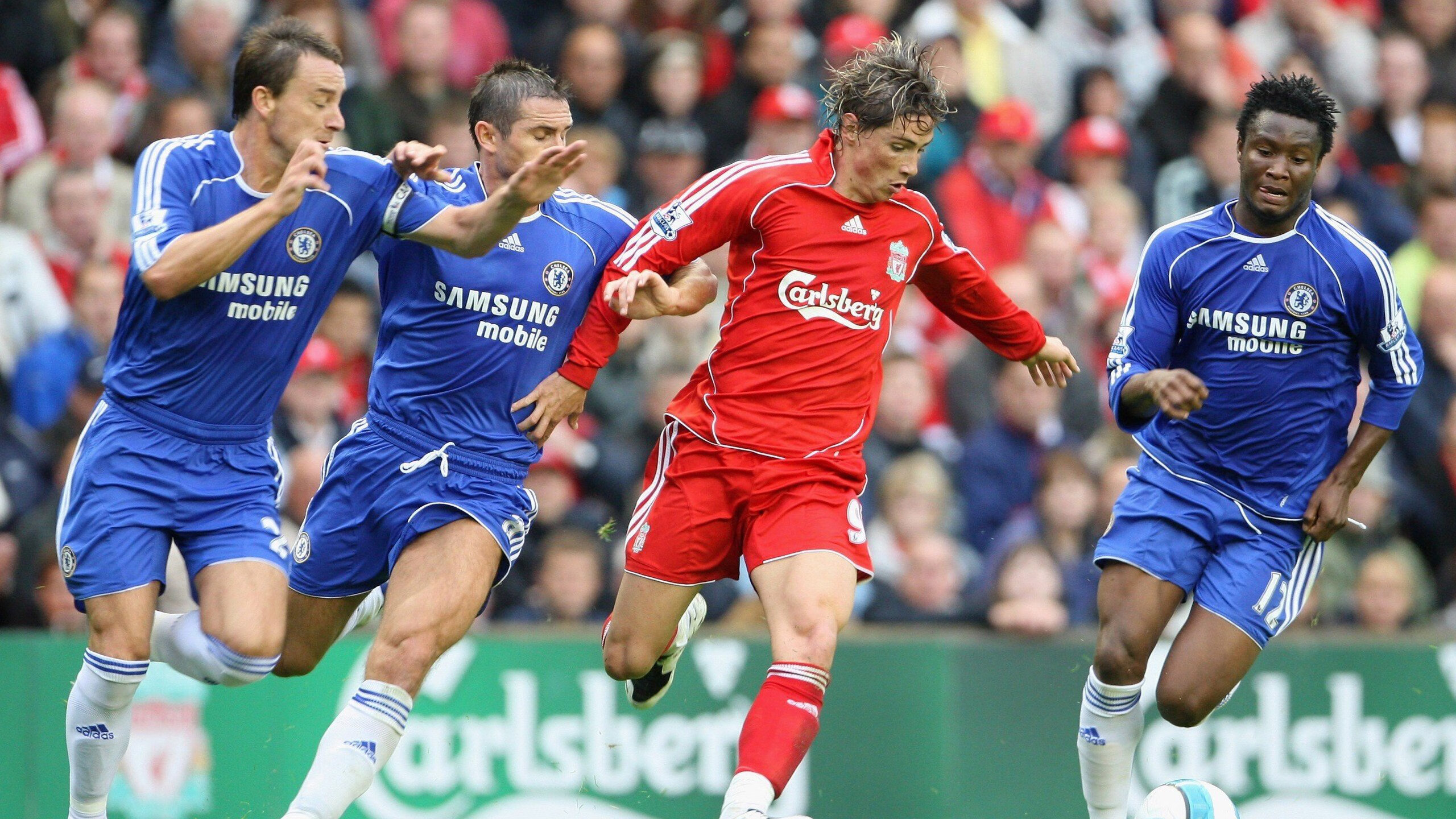 世界杯小组赛第三轮:美国击败非洲强队锁定出线 创造队史最佳小组成绩